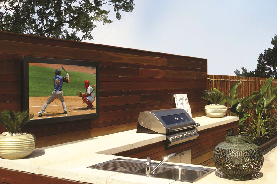 Make the Most of Warmer Weather with an Outdoor TV in Your Yard